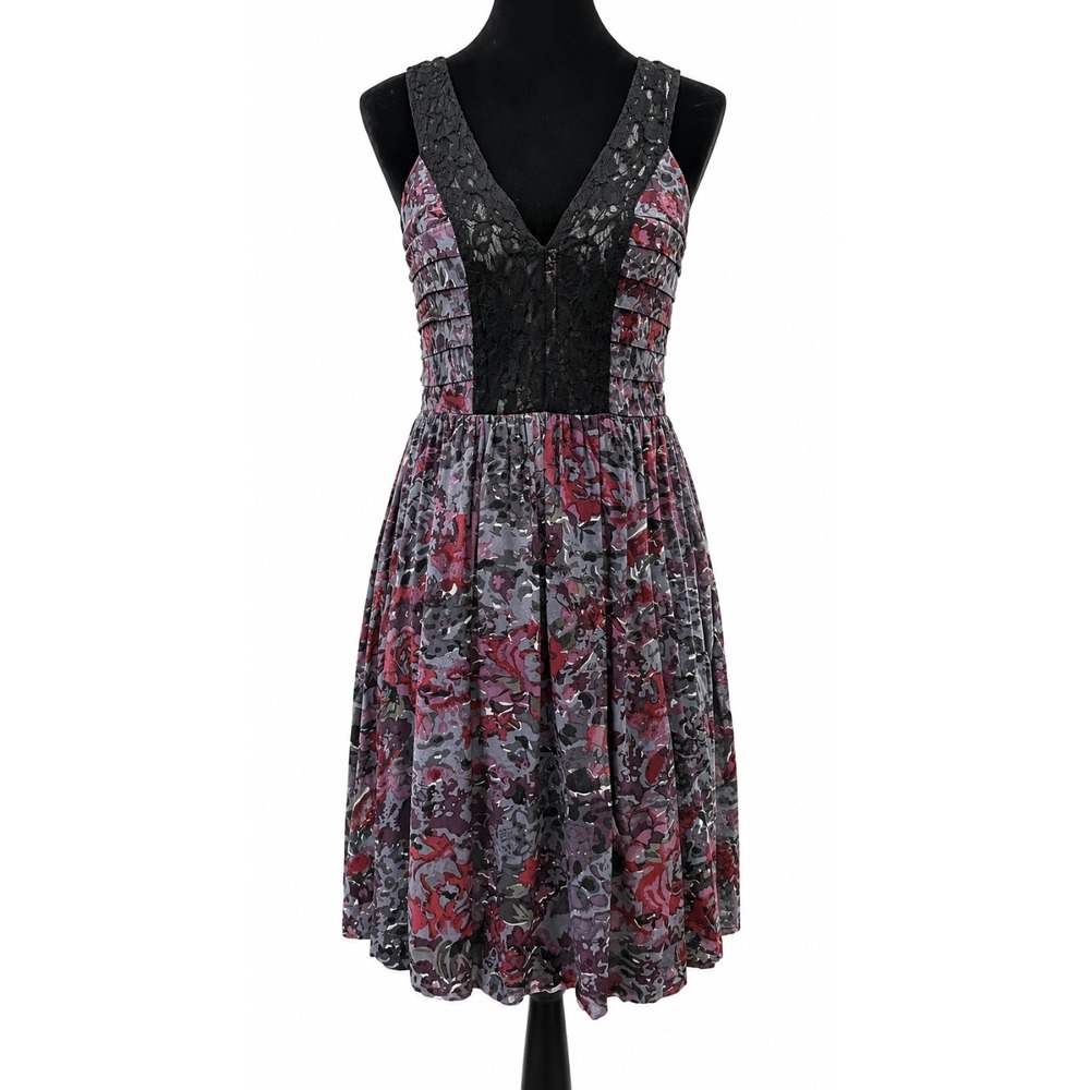 Anthropologie Staring At Stars Flare Mini Dress Size 0 Gray Floral Lace Accents